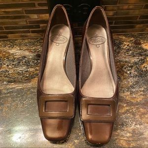 Circa Joan & David Jerry Square Toe Heels